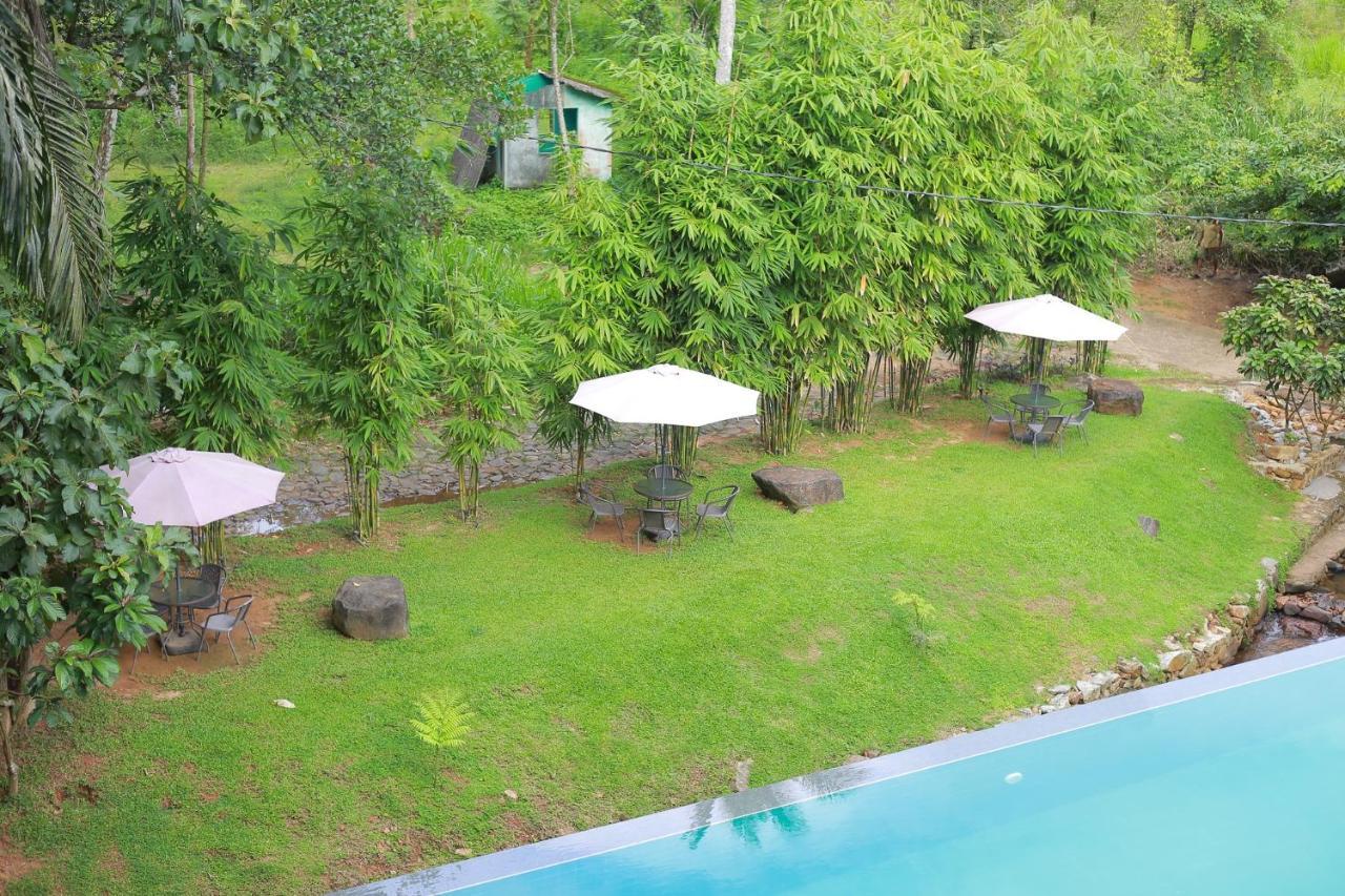 Hotel Heaven De Fountain Avissawella Zewnętrze zdjęcie